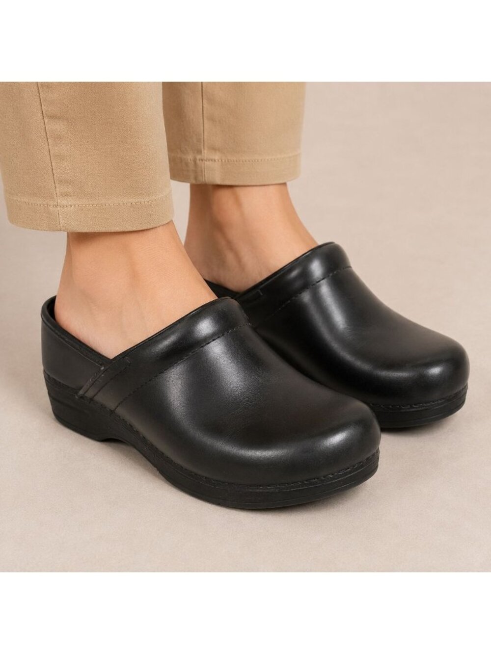 Dansko Professional Black Leather Clogs Comfort Work Shoes 10